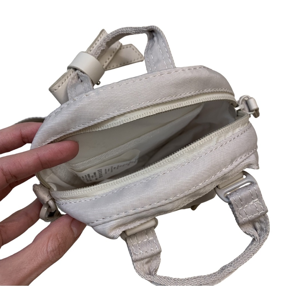 Doughnut Tiny Mini Crossbody Bag Tan Beige Small Travel Athleisure Neutral - Picture 4 of 10